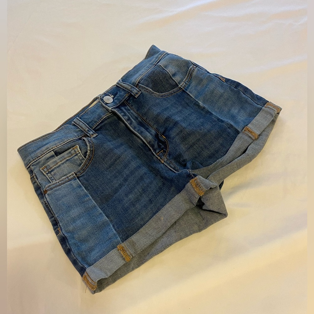 Pacsun woman’s jean shirt size 26
